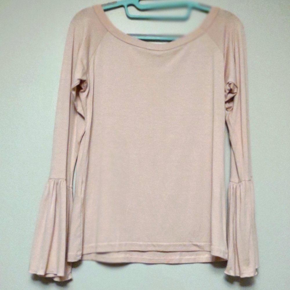 Suzy D Slack Neck Fitted Top